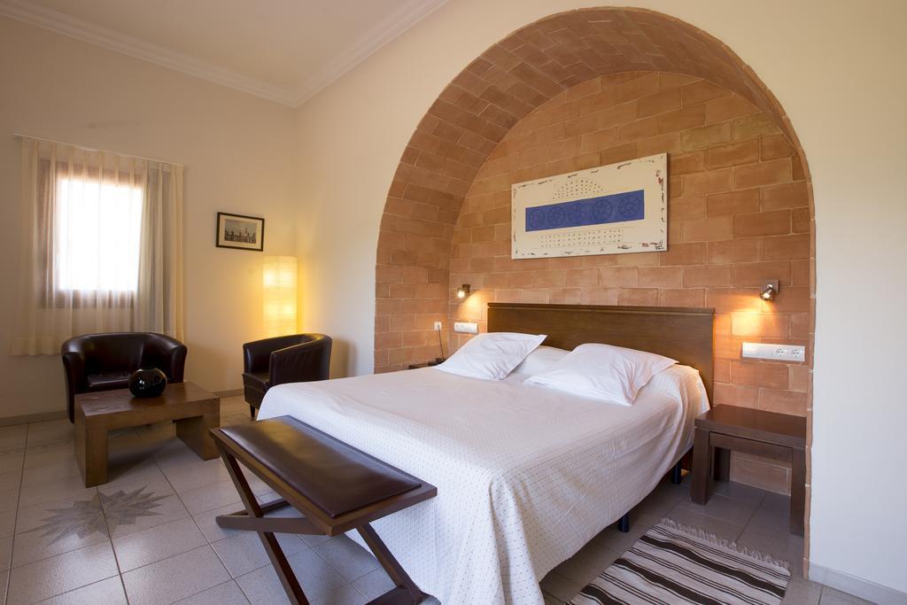 Hotel Cal Naudi Лес Касес д'Алканар Екстериор снимка