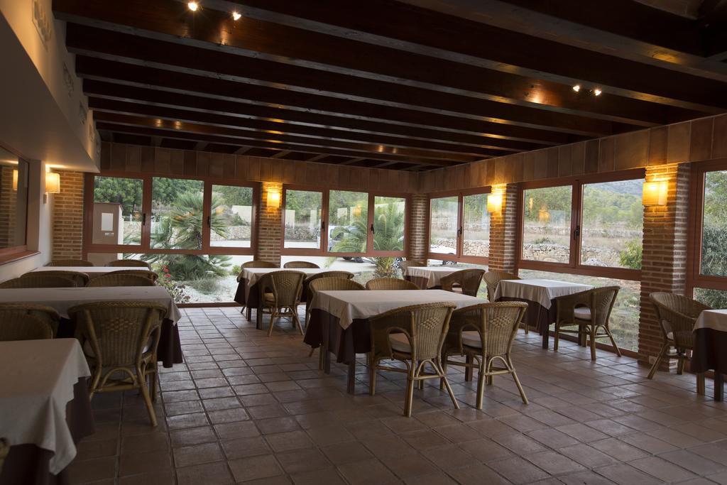 Hotel Cal Naudi Лес Касес д'Алканар Екстериор снимка